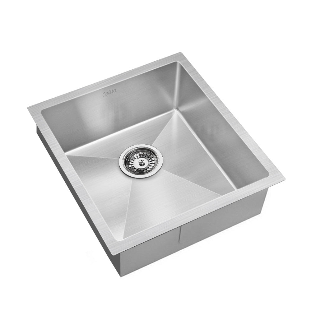 Cefito Handmade Kitchen Sink made of stainless steel, featuring a sleek design with R10 rounded corners and a nano-coated surface for durability.