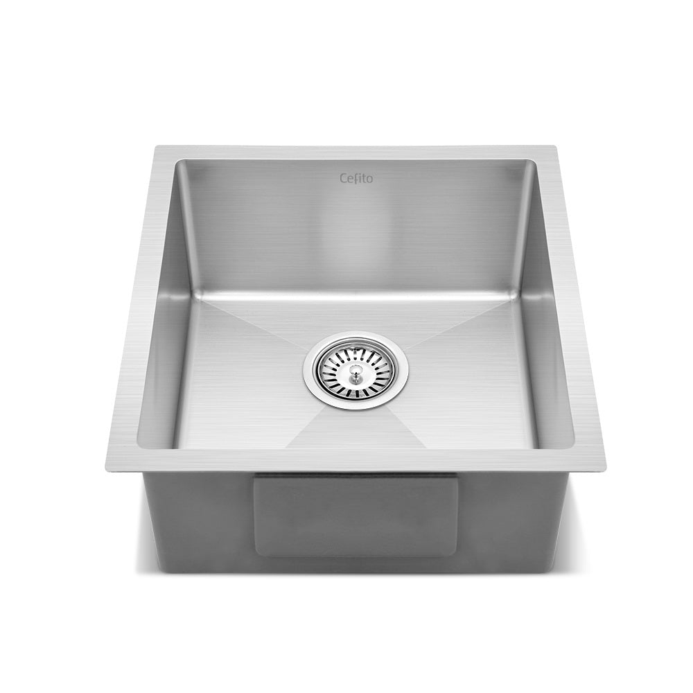 Cefito Handmade Kitchen Sink made of stainless steel, featuring a sleek design with R10 rounded corners and a nano-coated surface for durability.