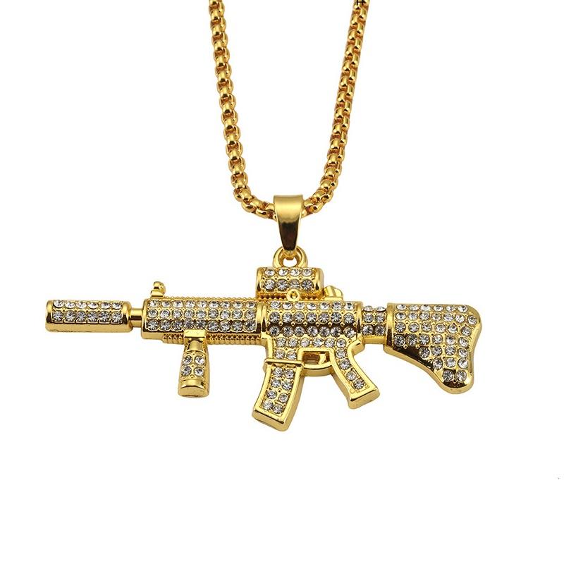 Cool Men M4 Gun Pendant Necklace in gold and silver, featuring a trendy design perfect for hip hop and punk rock styles.