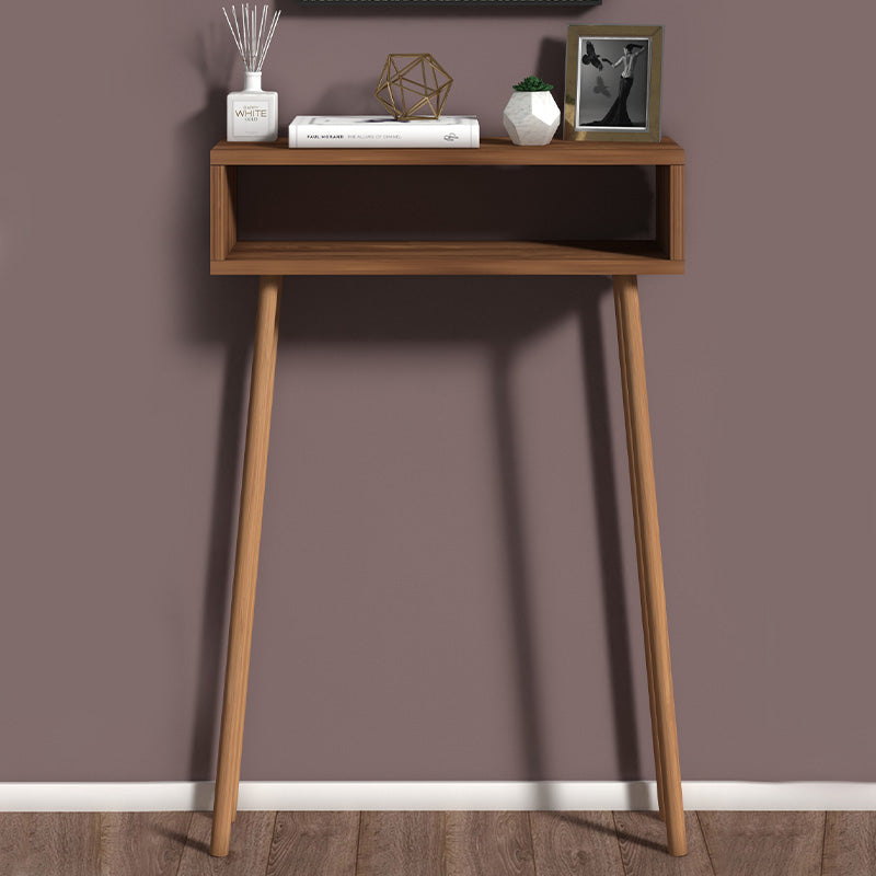 Console BELLA in walnut color with solid beech wood legs and a shelf underneath, showcasing a modern design.