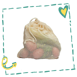 Set of 2 organic cotton mesh bags in small and medium sizes, perfect for eco-friendly shopping.