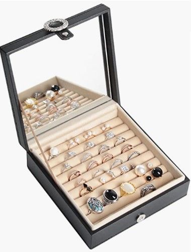 Cubic Buckle Ring Organizer featuring 9 slots, integrated mirror, and luxurious velvet interior.