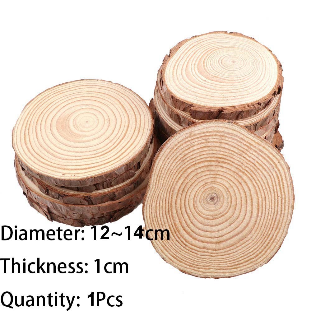 Natural pine wood slices with tree bark, ideal for DIY crafts and decor projects.