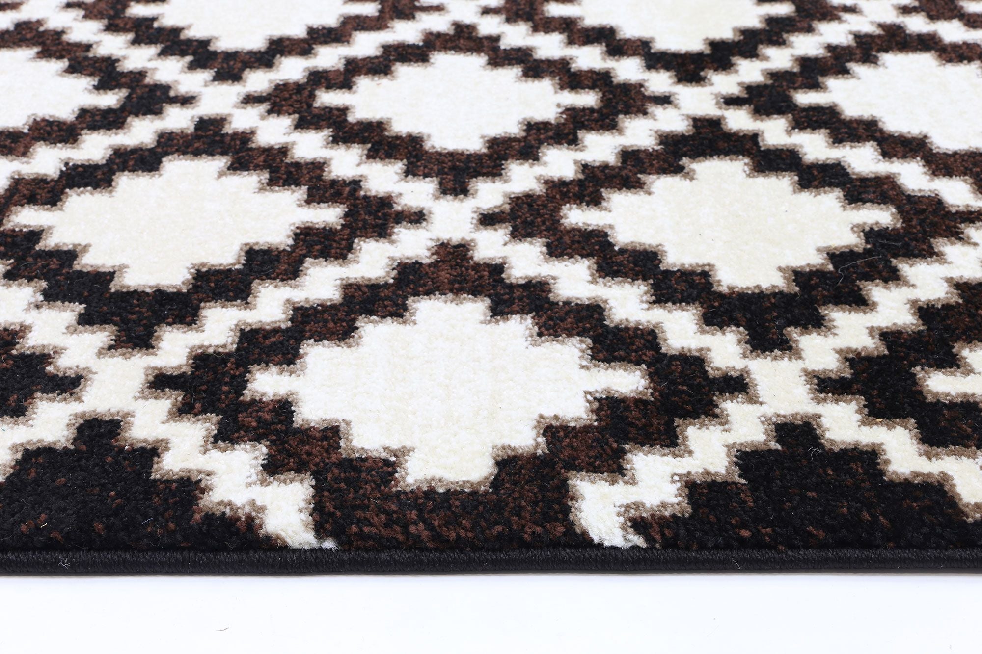 Dream Beige Diamond Pattern Rug measuring 200x290 cm with a soft-touch polypropylene material and geometric Moroccan-style design.