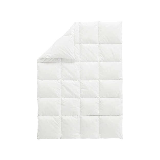 Dreamaker Thermaloft Quilt 400Gsm for Queen Bed, featuring breathable cotton cover and plush polyester filling.