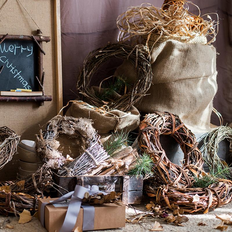 Handmade Fall Natural Rattan and Willow Wreath, featuring earthy tones and unique textures, perfect for Christmas decoration.