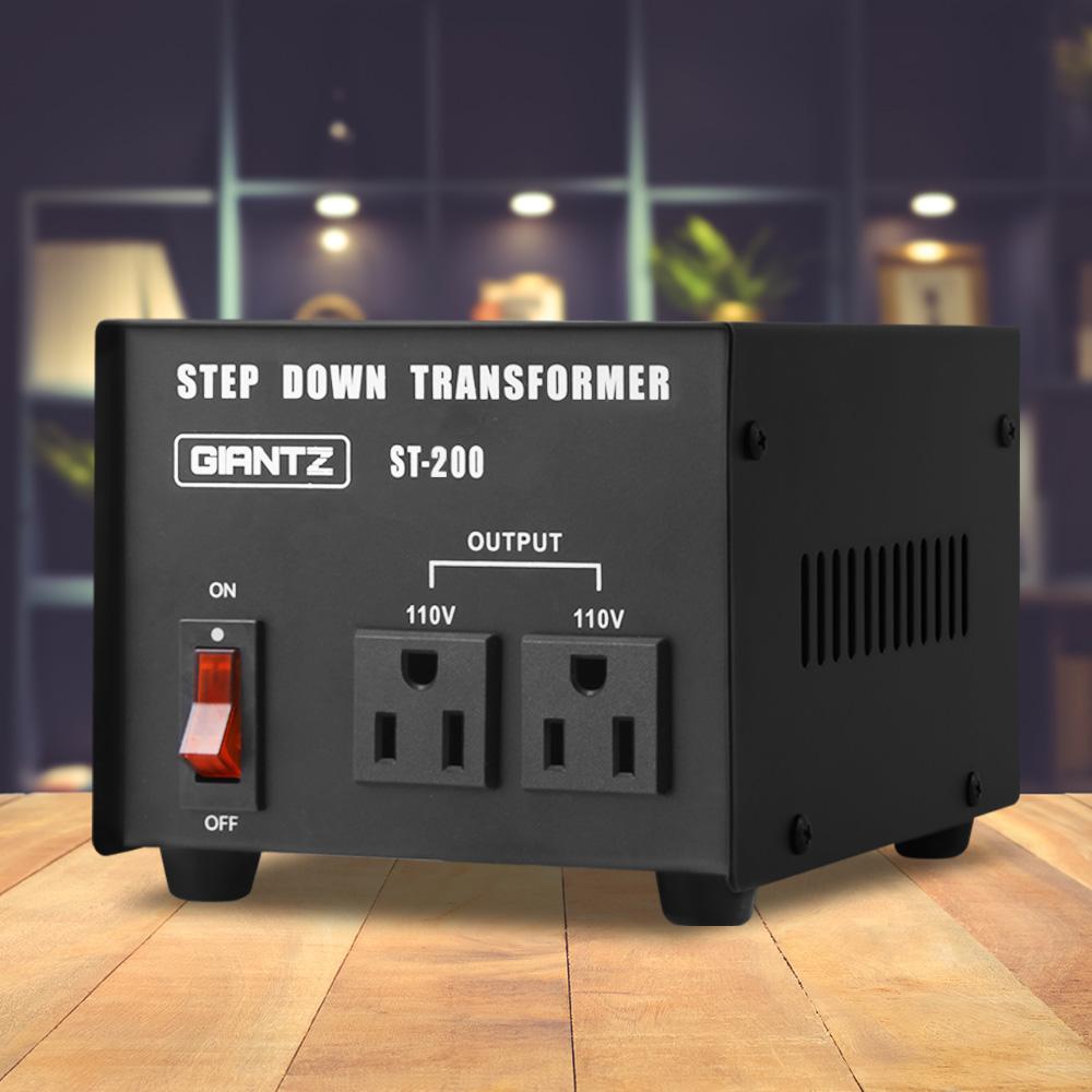 Giantz 200 Watt Step Down Transformer with Australian plug and 110V socket, designed for converting AC240V to AC110V for American appliances.