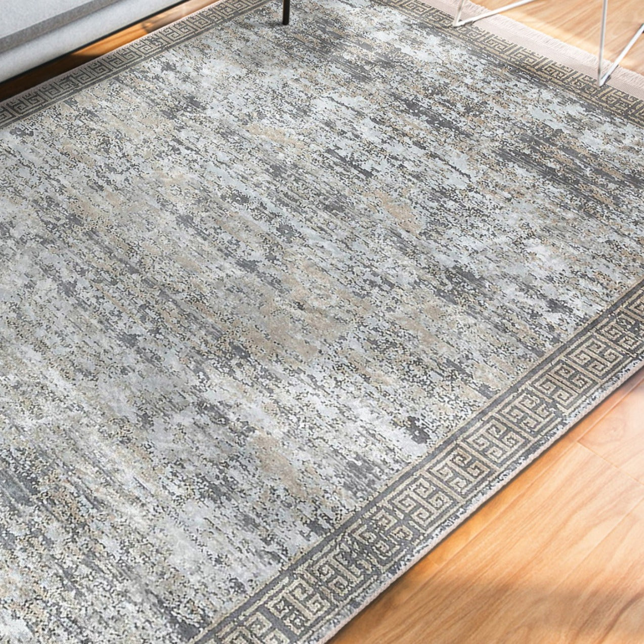 Grey Classic Home Living Room Washable Rug with fringes, showcasing a soft cotton and polyester blend, perfect for stylish interiors.