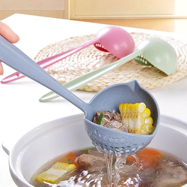 Colorful Hot Pot Dinnerware Porridge Soup Spoon with Filter Skimmer, available in pink, blue, green, and beige.