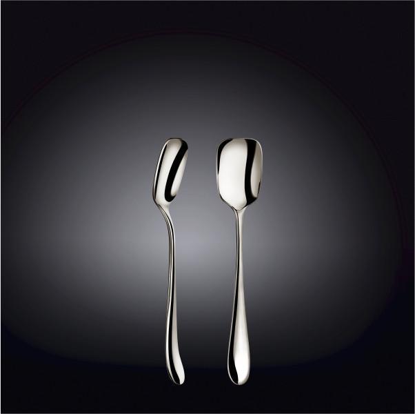 WILMAX 5.75 inch Ice Cream Spoon made of high-quality stainless steel with a polished finish, perfect for enjoying ice cream.