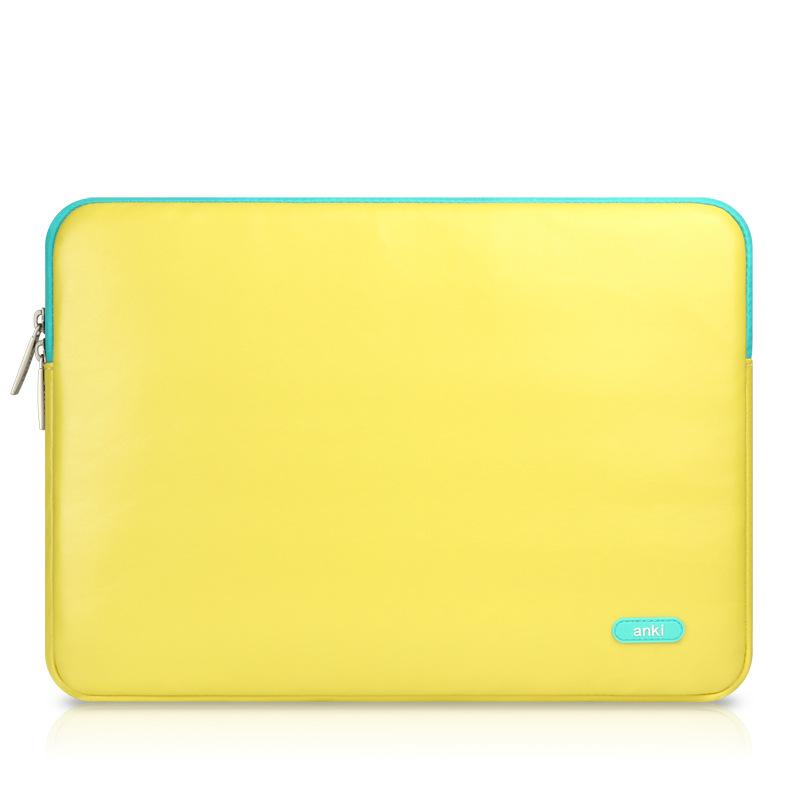 Stylish laptop sleeve for 11.6-12 inch MacBook Air and Pro, made of imitation leather with zipper closure.