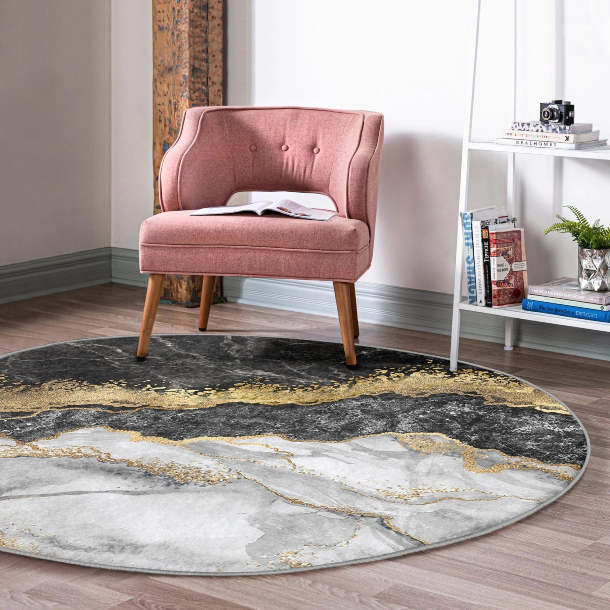 Luxury round rug with a marble pattern, showcasing soft velvet fabric and a non-slip design, perfect for living room decor.