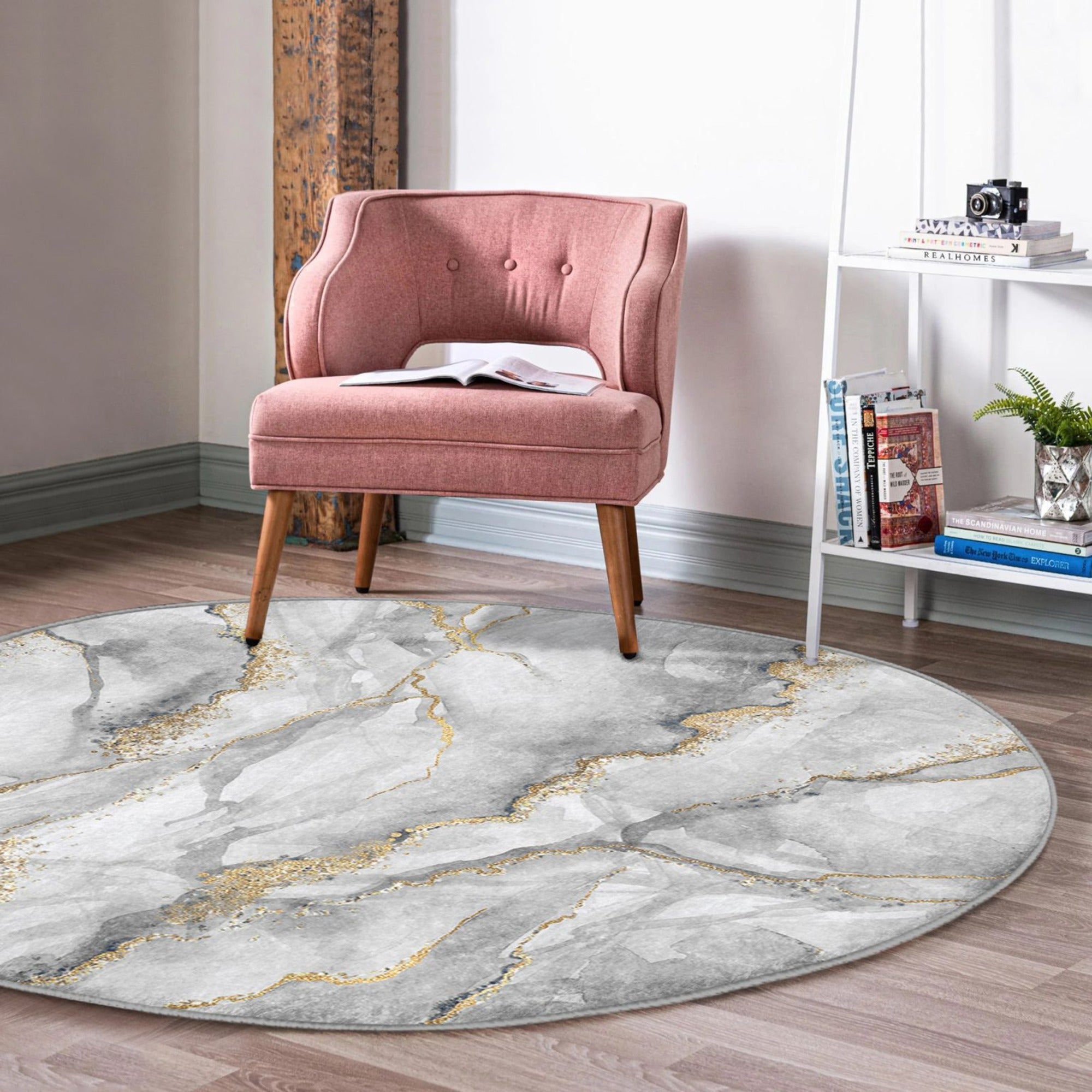 A beautifully designed Marble Patterned Round Rug featuring a luxurious marble design in soft velvet fabric, perfect for home decor.