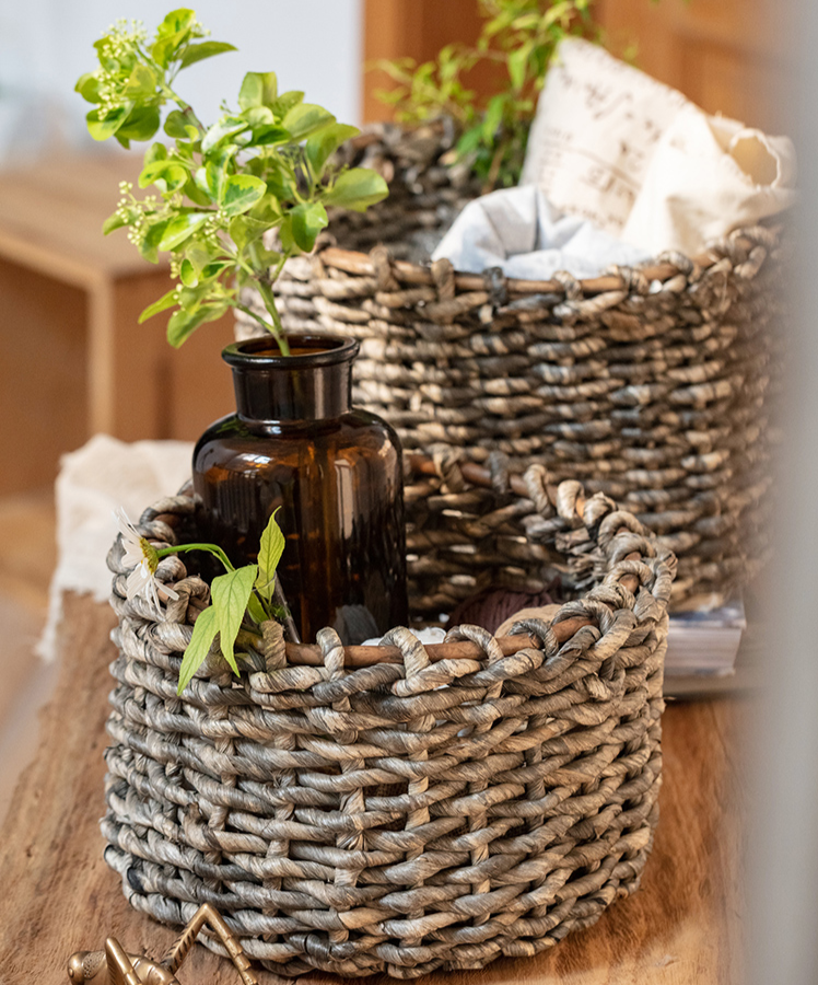 Natural Brown Straw Round Basket, eco-friendly corn rope material, available in small and large sizes, perfect for home organization.