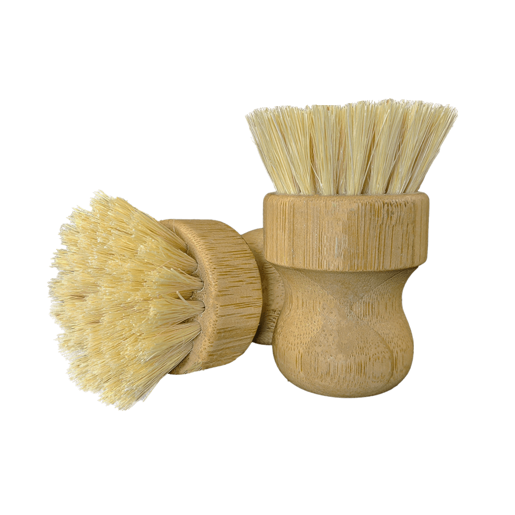 Natural Sisal Vegetables and Fruits Scrubber with bamboo handle and sisal bristles, ideal for eco-friendly cleaning.