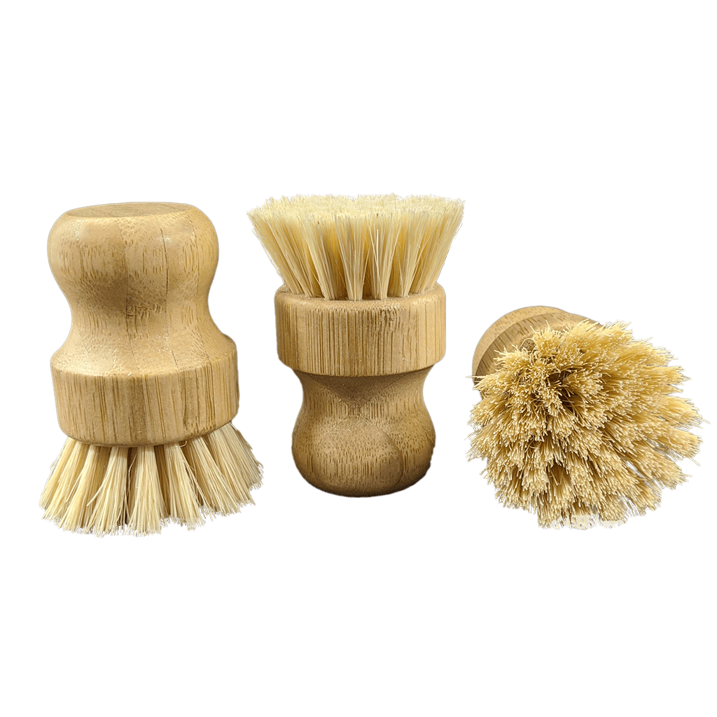 Natural Sisal Vegetables and Fruits Scrubber with bamboo handle and sisal bristles, ideal for eco-friendly cleaning.