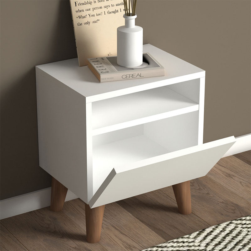 Set of two SILVIA white nightstands with cupboard and shelf, featuring a modern design and compact dimensions.