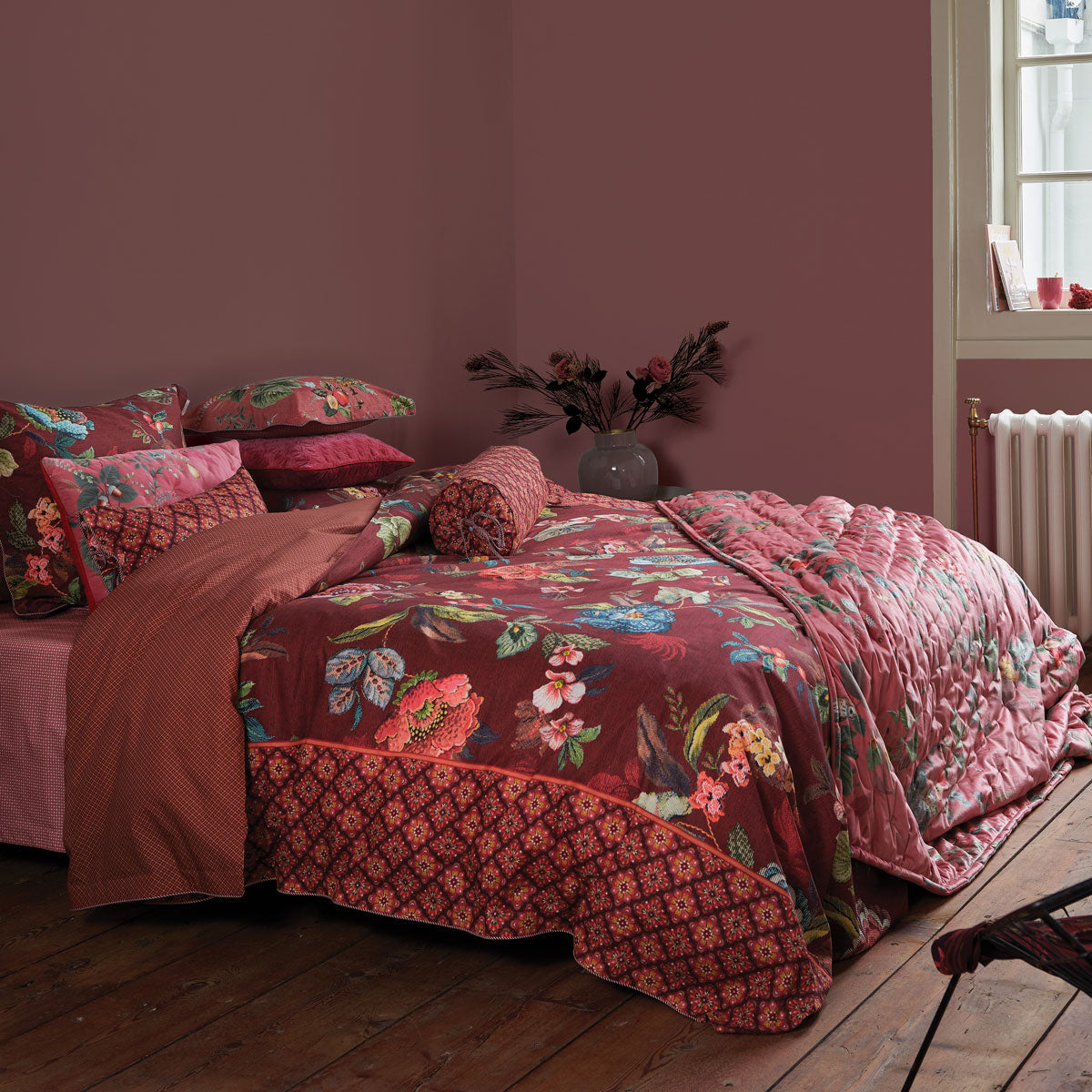 PIP Studio Poppy Stitch Red Cotton Quilt Cover Set King featuring floral design and stylish tile print.