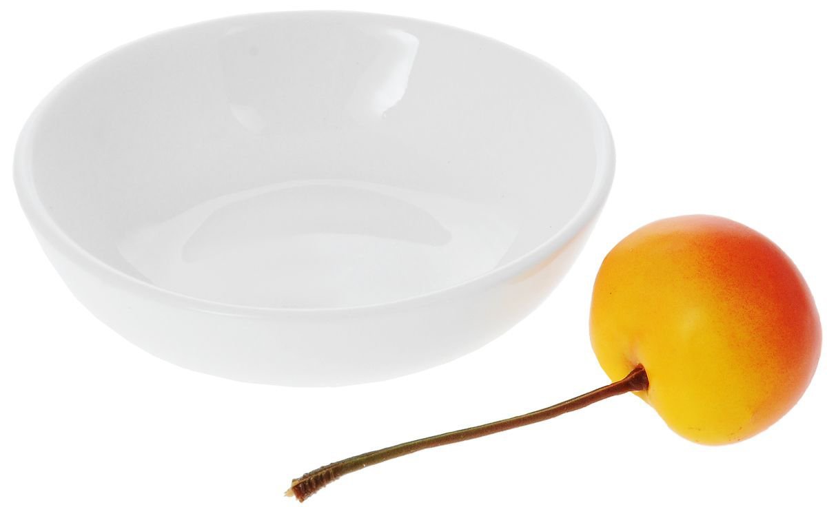 Round porcelain white soy dish, 3 inches in diameter, perfect for sauces and appetizers.