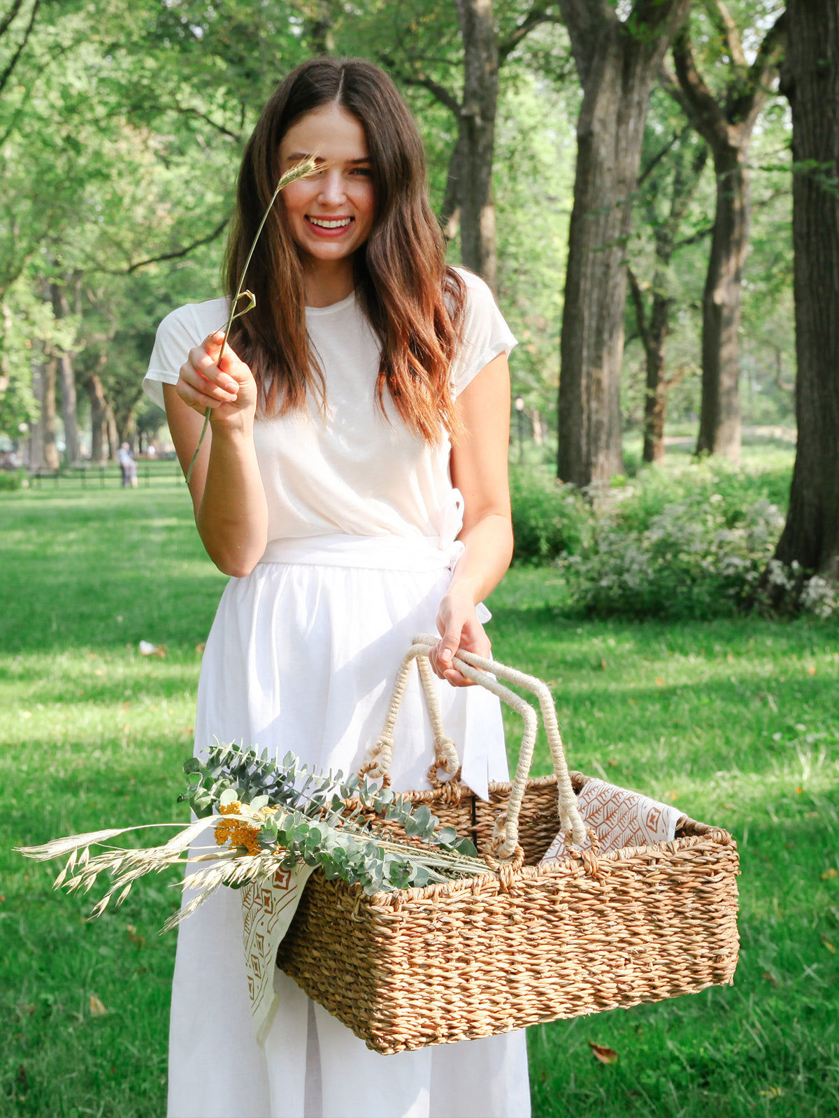 Savar Storage Basket with Handle made from natural seagrass, featuring a jute handle, perfect for home organization.