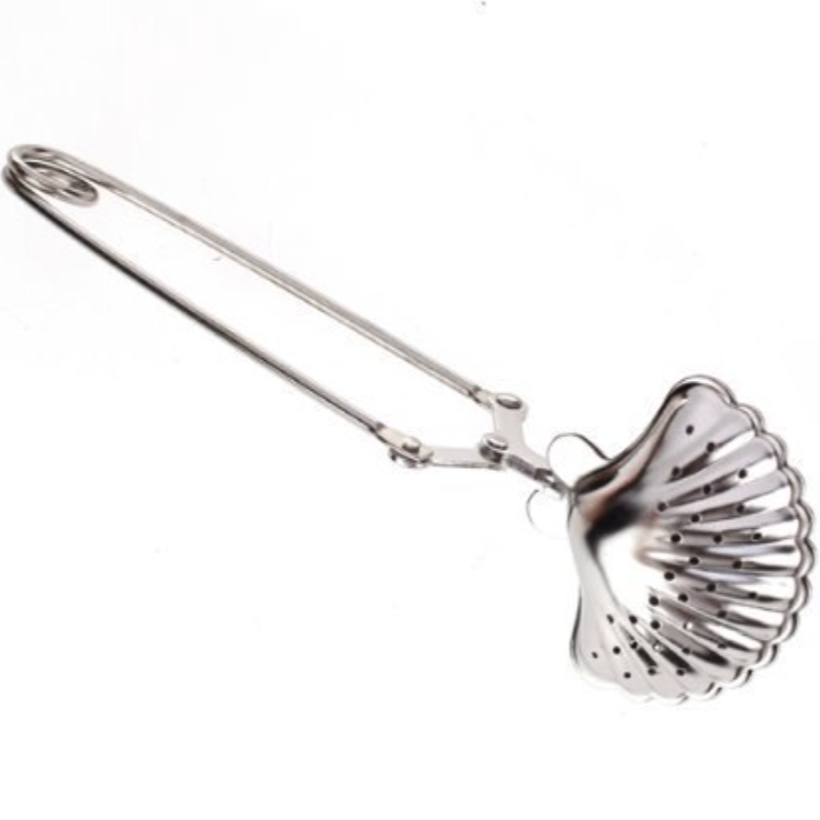 Seashell Shape Tea Infuser made of stainless steel, designed for brewing loose leaf tea with a fine mesh filter and a convenient handle.