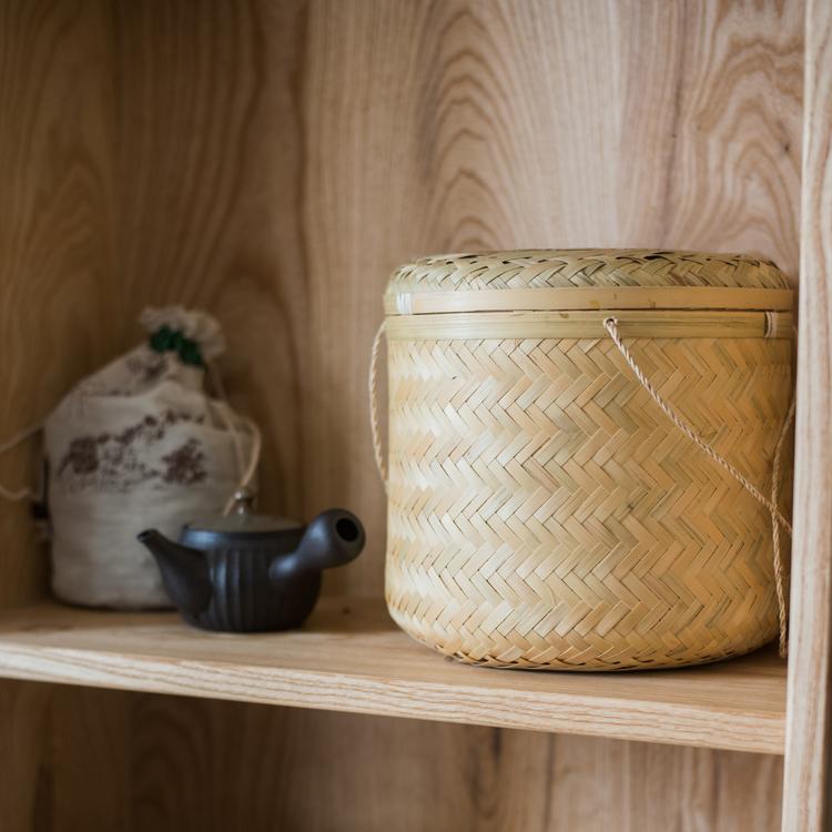 Southeast Asia Round Bamboo Tea Box Jar in natural bamboo color, showcasing its elegant round design and two size options.