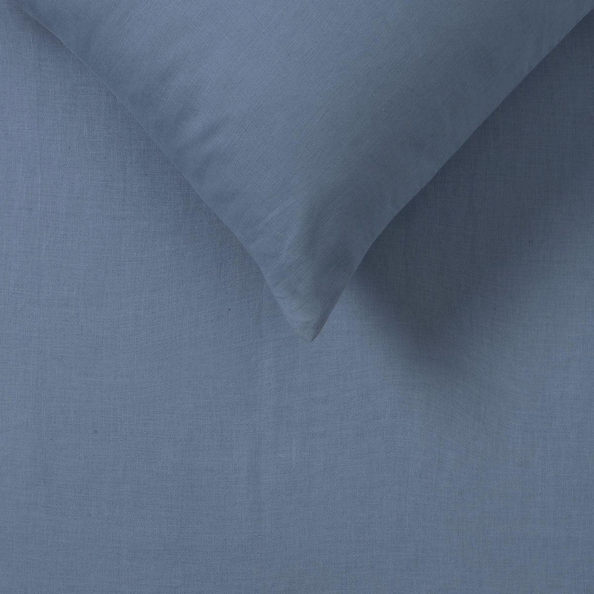 Sky Blue 100% Hemp Quilt Cover Set featuring a soft and breathable fabric, perfect for eco-friendly bedding.