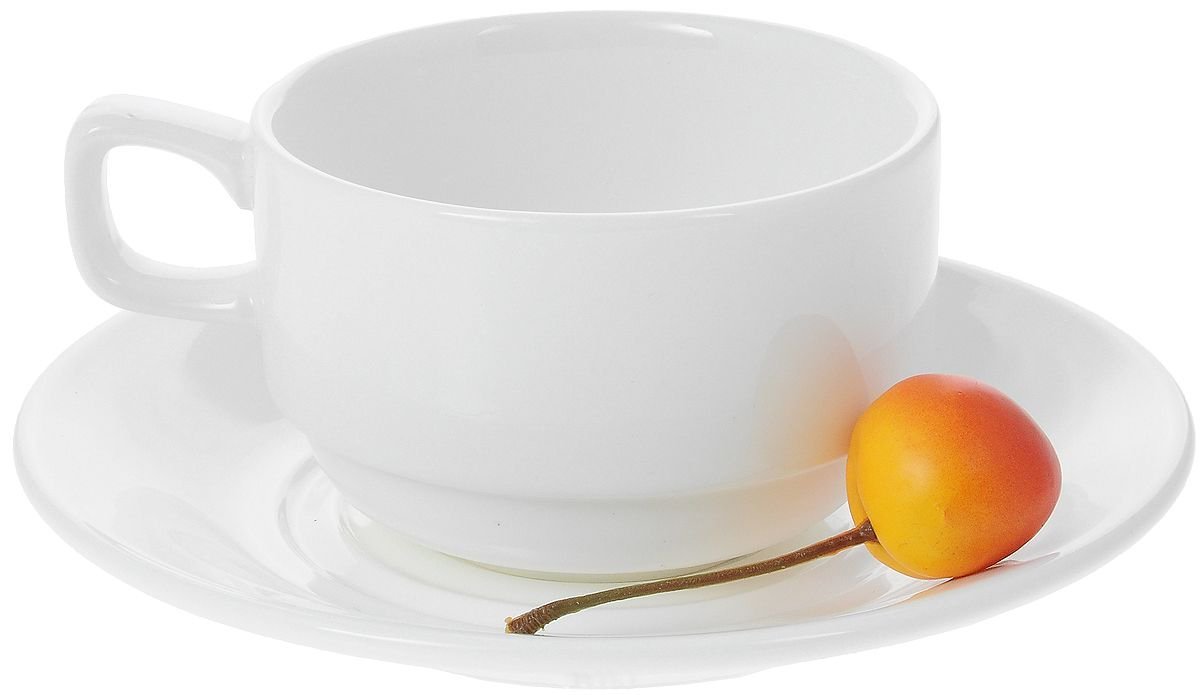 Elegant white 7 oz tea cup and saucer set made of fine porcelain, perfect for tea lovers and special occasions.