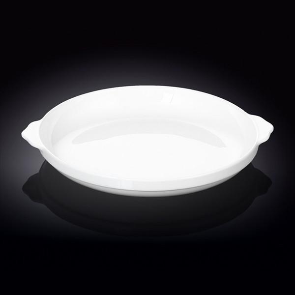 WILMAX White Baking Dish, 10 inches, oval shape, made of fine porcelain, perfect for baking and serving.