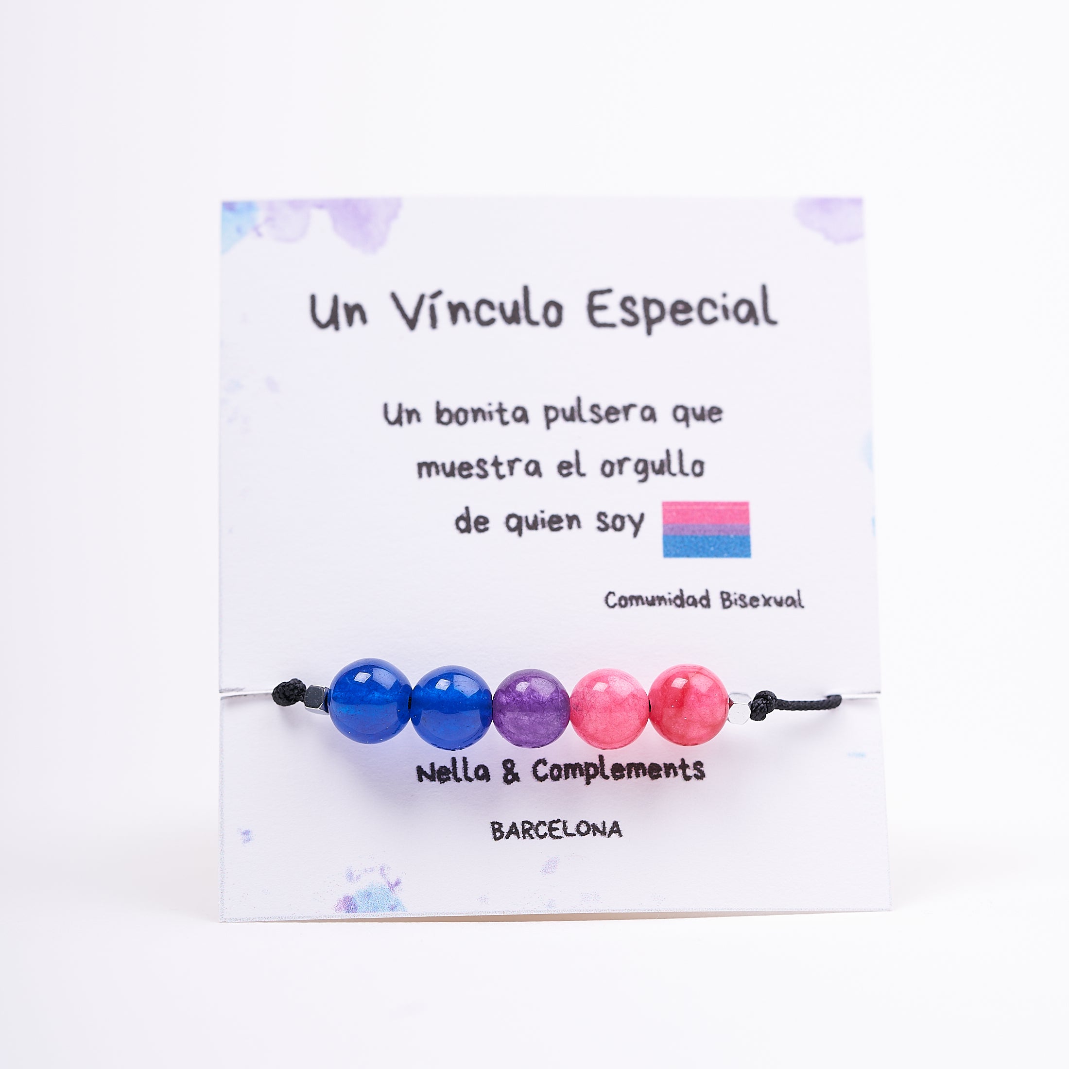 Pulsera de orgullo bisexual hecha a mano con ágatas naturales en colores fucsia, violeta y azul, ajustable con hilo negro.