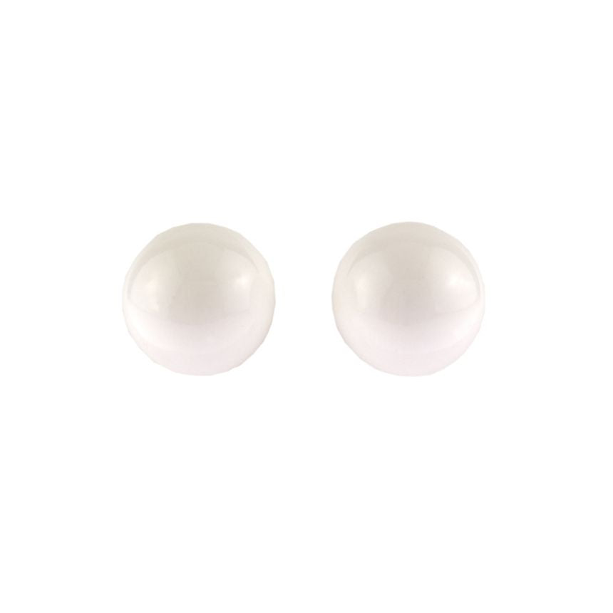 Elegant 14k gold stud earrings featuring lustrous 8mm Akoya cultured pearls.