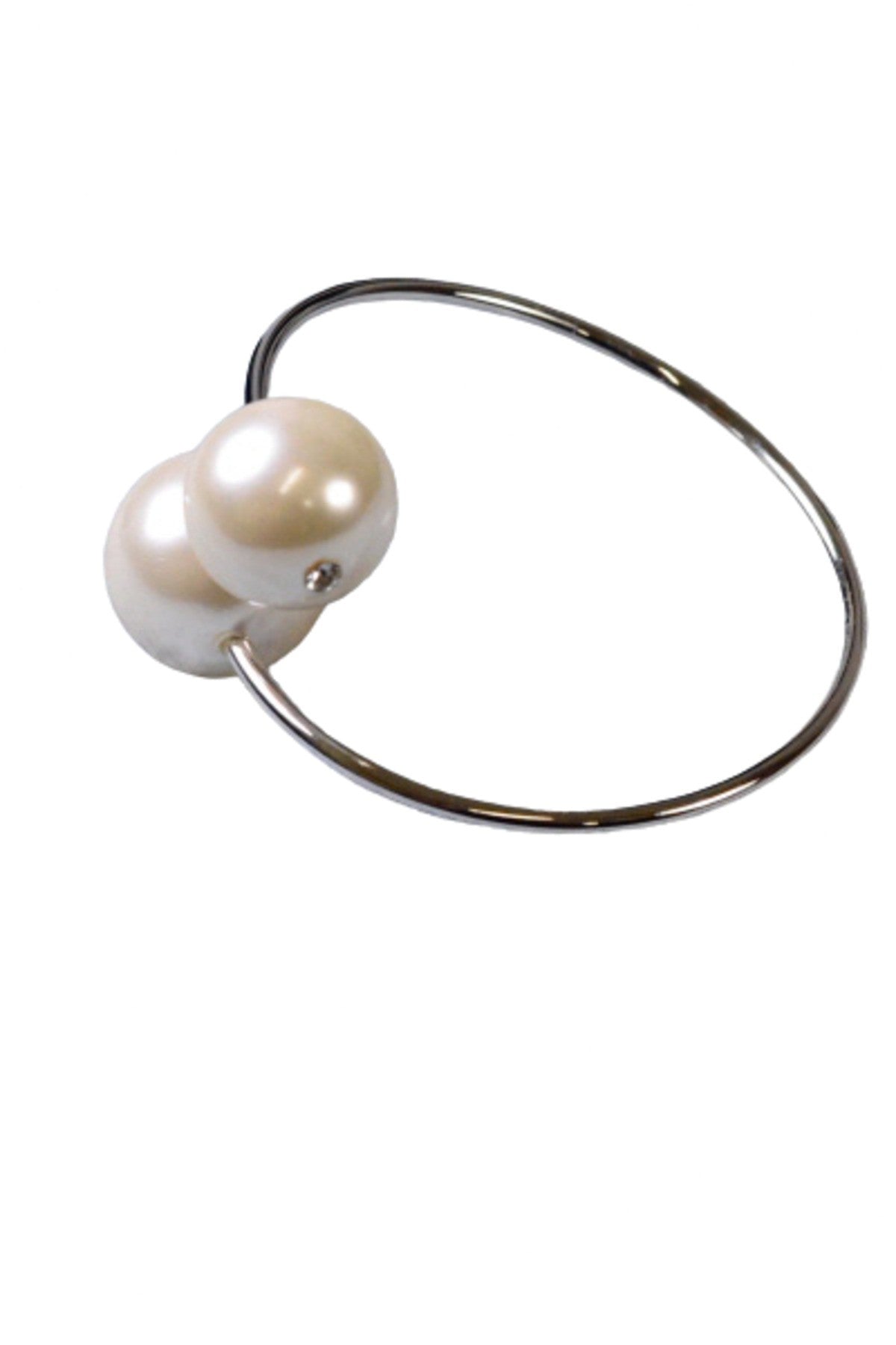 Fashion jewelry bracelet featuring a two pearl design in two colors, elegantly crafted in Korea.