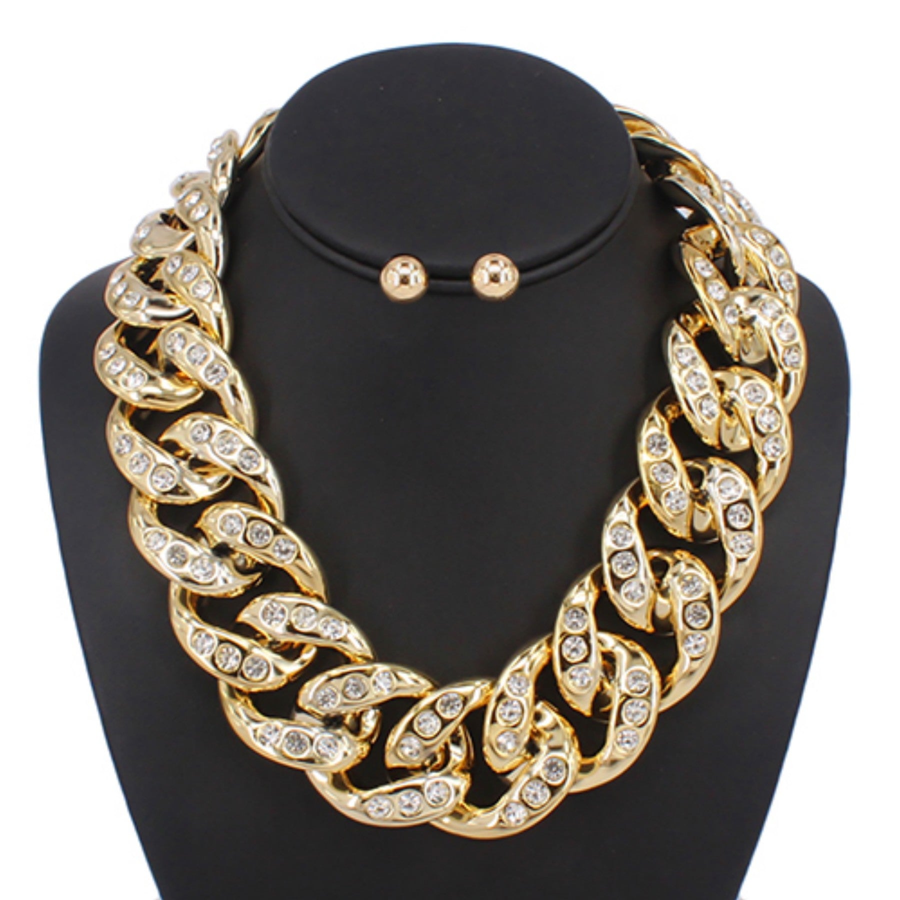 A stylish chunky chain necklace set featuring a bold design, lobster claw clasp, and lead and nickel free materials, perfect for any occasion.