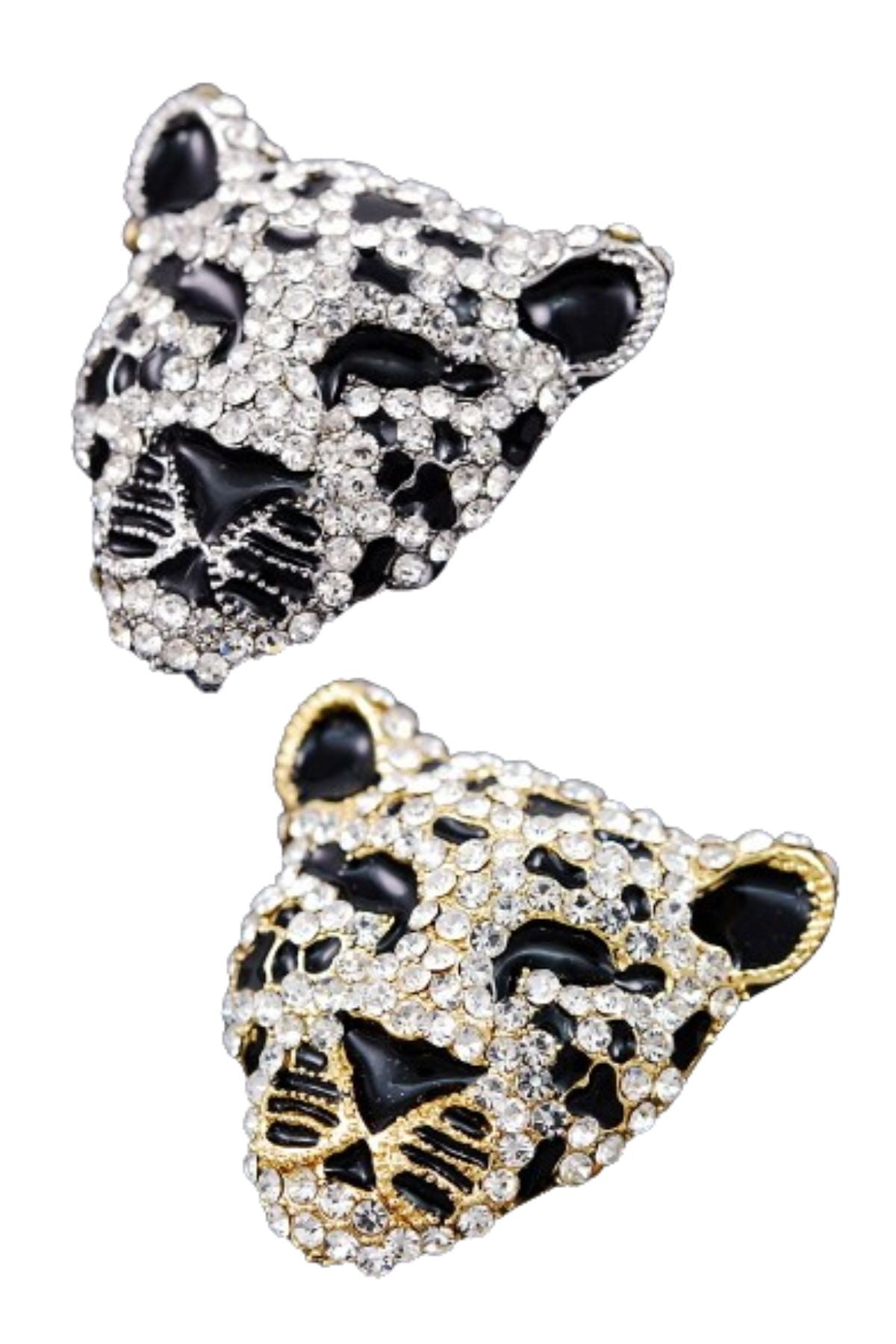 A stunning Crystal Leopard Mask Ring featuring intricate leopard design and sparkling crystals, perfect for elegant occasions.