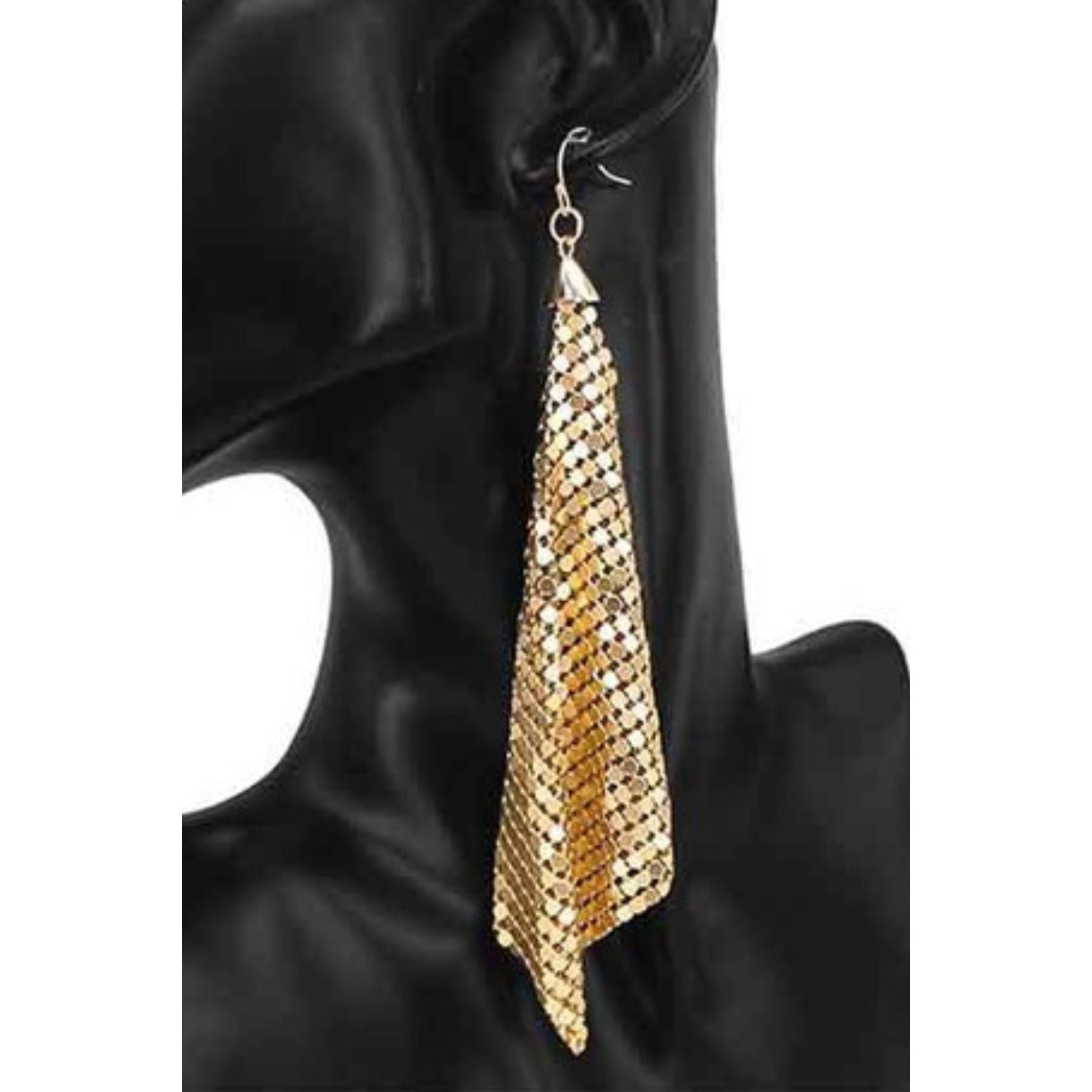 Elegant fish hook earrings with a diamond plain finish, showcasing a stylish drop design.