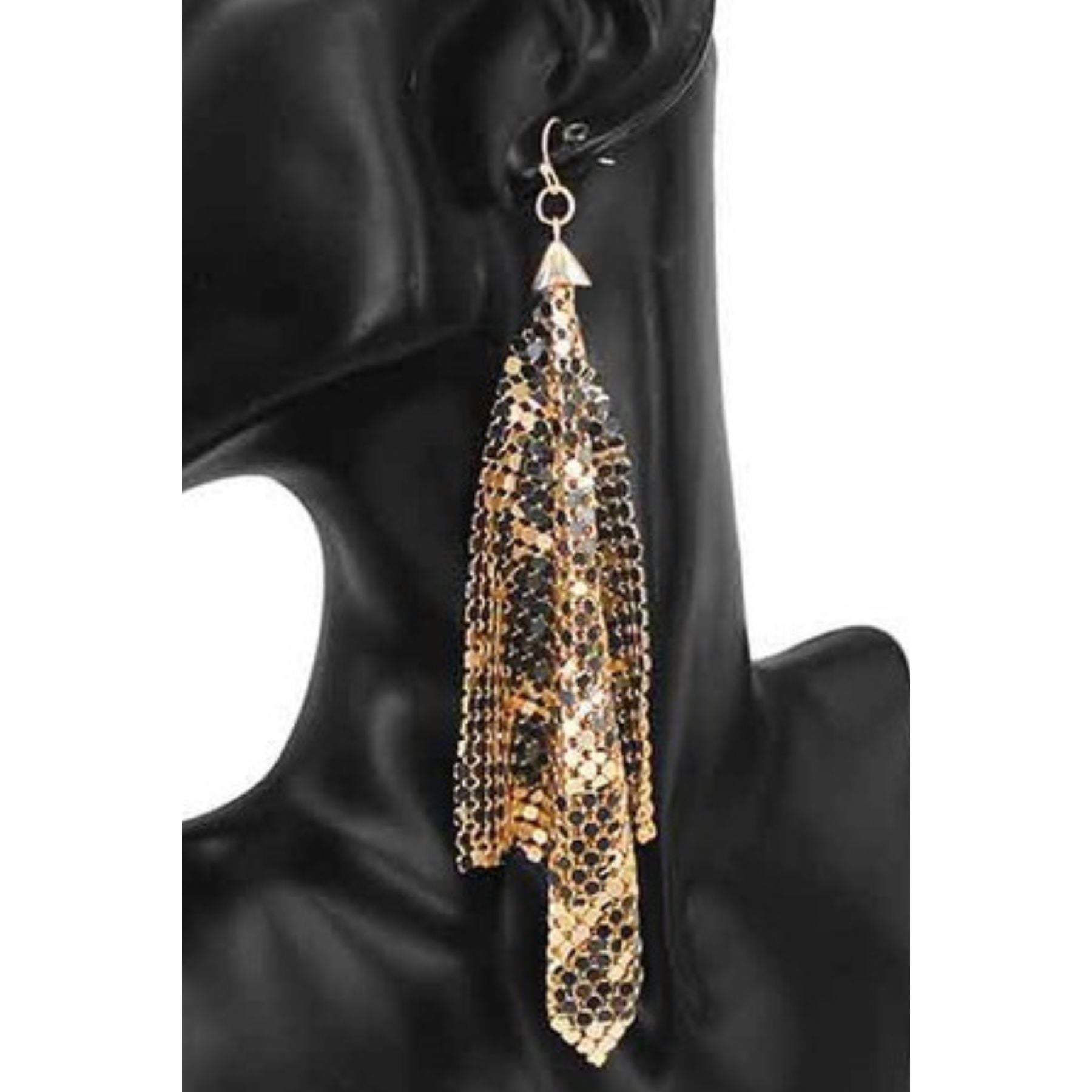 Elegant fish hook earrings with a diamond plain finish, showcasing a stylish drop design.