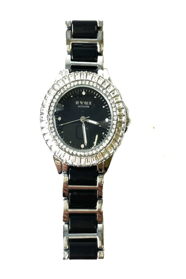 A stylish fashion watch featuring a 1.5" case diameter and a fold-over clasp, perfect for any occasion.