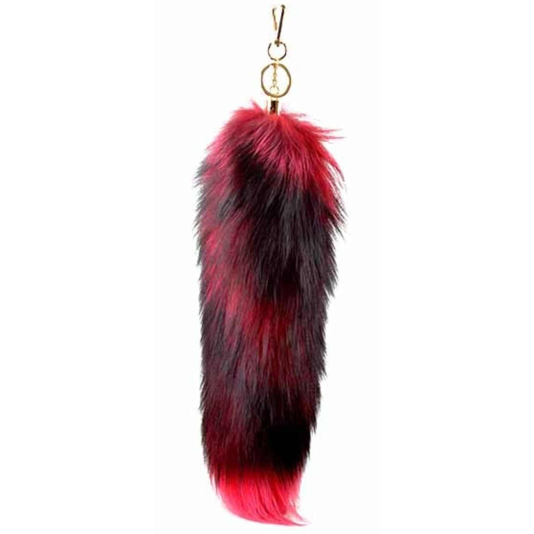 A stylish Fox Tail Fur Key Chain featuring a luxurious fur design and a durable lobster claw clasp, perfect for adding elegance to your accessories.