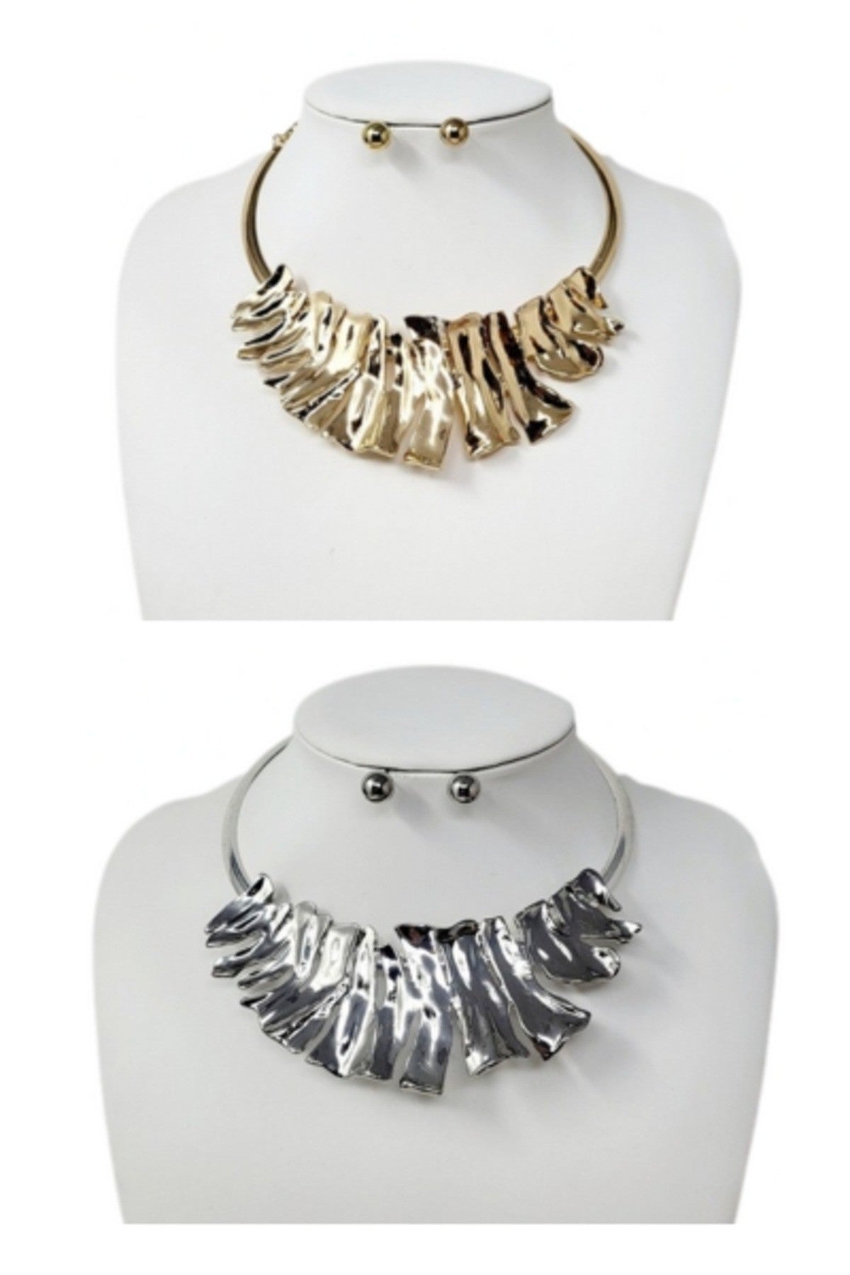 Stylish metal choker necklace set with hammered texture pendant, featuring an adjustable clasp.