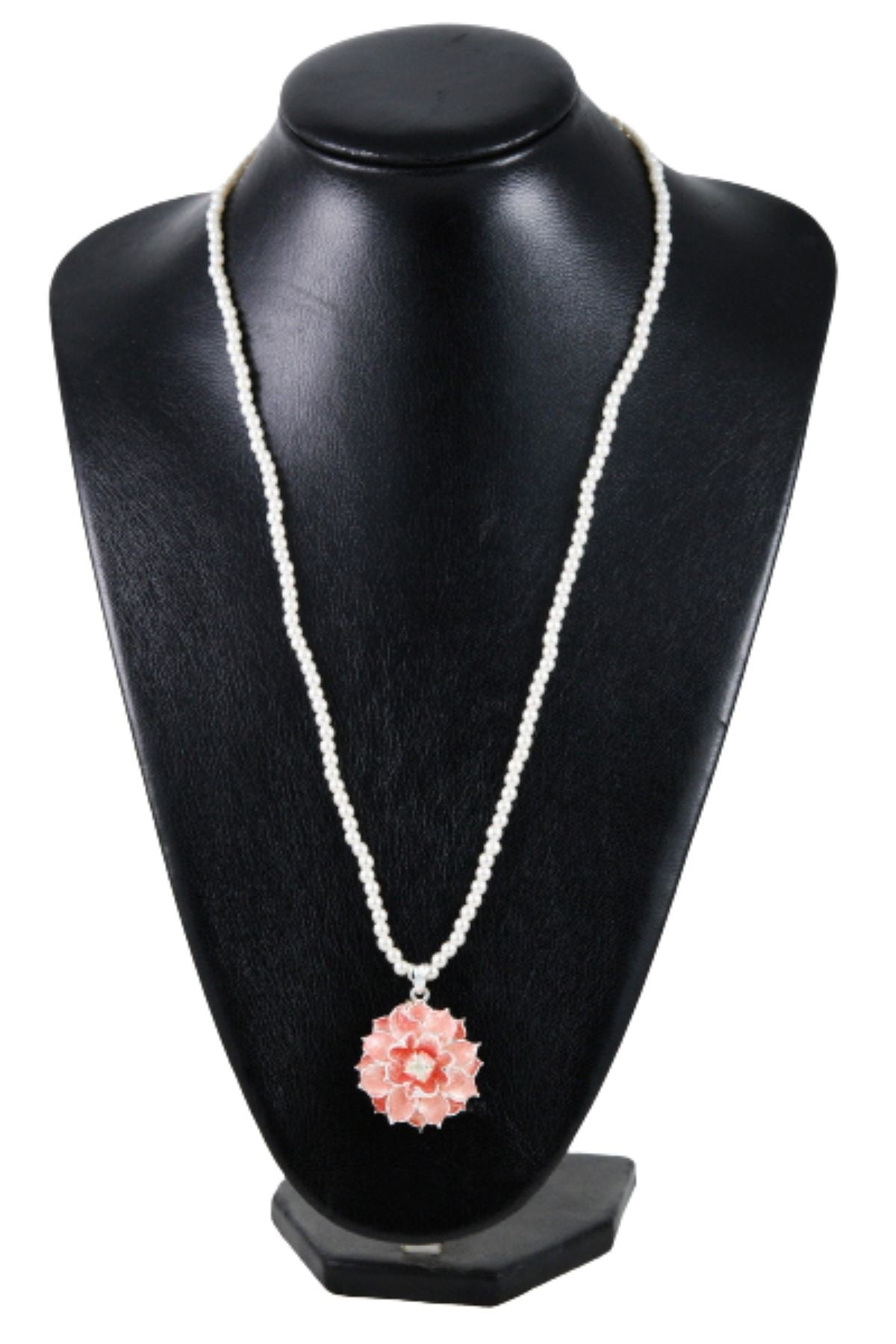 A stylish metal flower pendant necklace with a 31-inch chain and lobster claw clasp, featuring a delicate floral design.