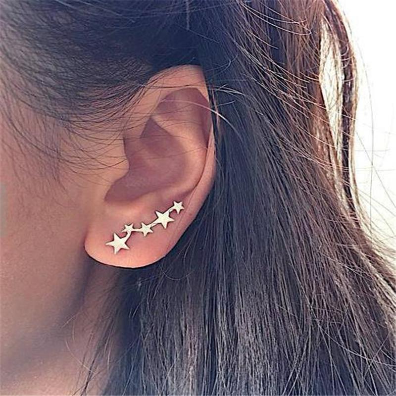 A pair of elegant Star Ear Crawlers made from high-quality zinc alloy, featuring a stylish star design.