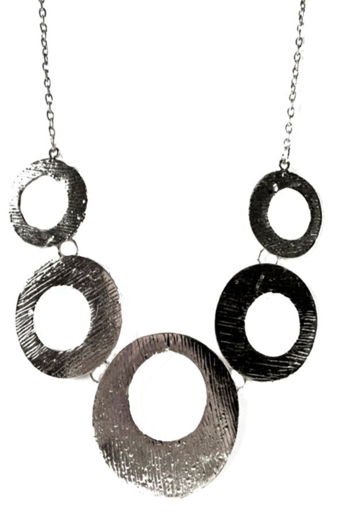 A stylish Textured Link Necklace featuring double plating and a unique textured plate design, secured with a lobster claw clasp.