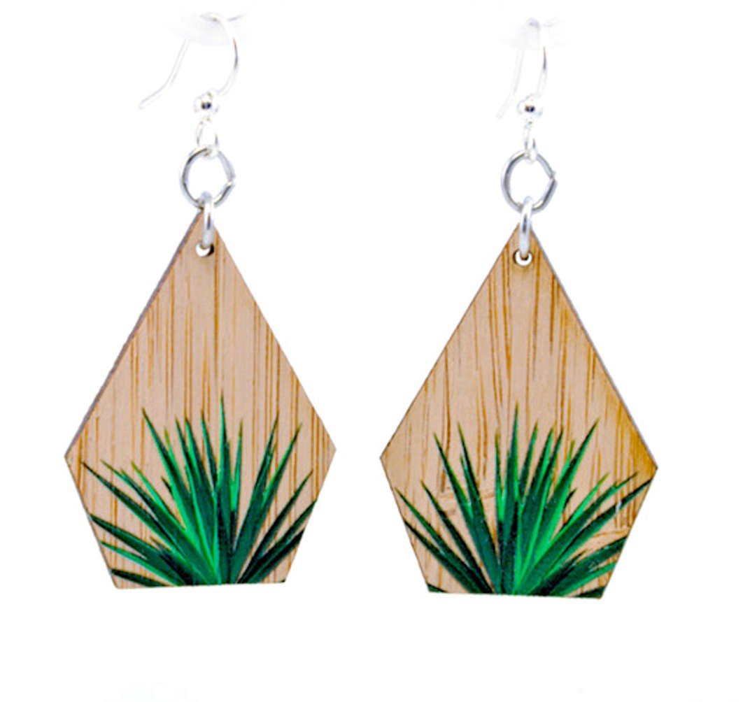 Elegant Yucca Bamboo Earrings #975 made from sustainable materials, featuring a minimalistic design and essential oil diffuser functionality.