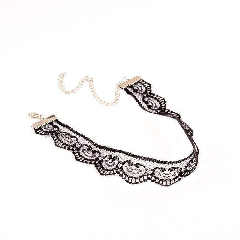 Elegant black lace choker with adjustable length and vintage design, perfect for stylish layering.