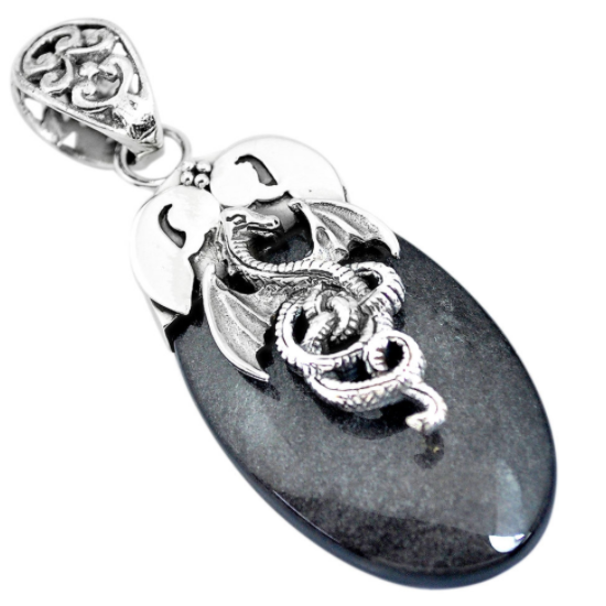 Pendentif dragon en obsidienne noire avec chaîne en argent 925, symbole de courage et de protection.