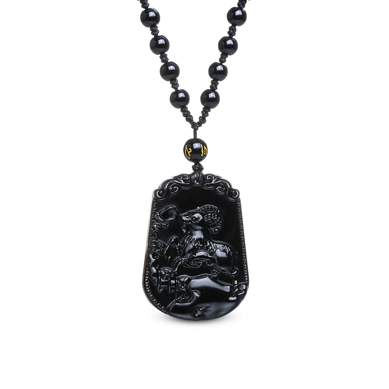 Collier 'Indépendance de la Chèvre' en obsidienne noire, avec un pendentif élégant et un cordon ajustable.