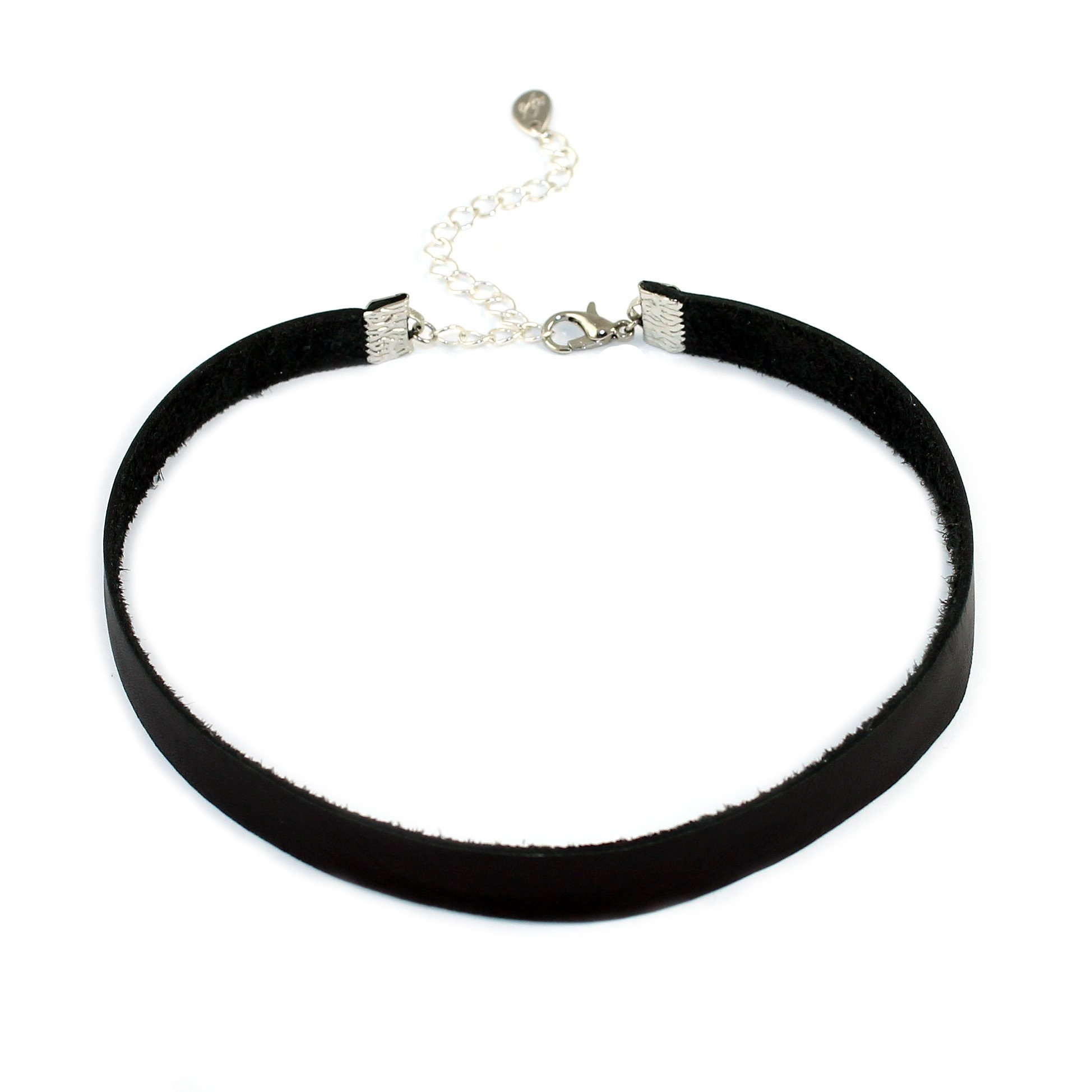 A stylish genuine leather choker necklace in three classic colors, featuring a lobster clasp and adjustable extender chain.