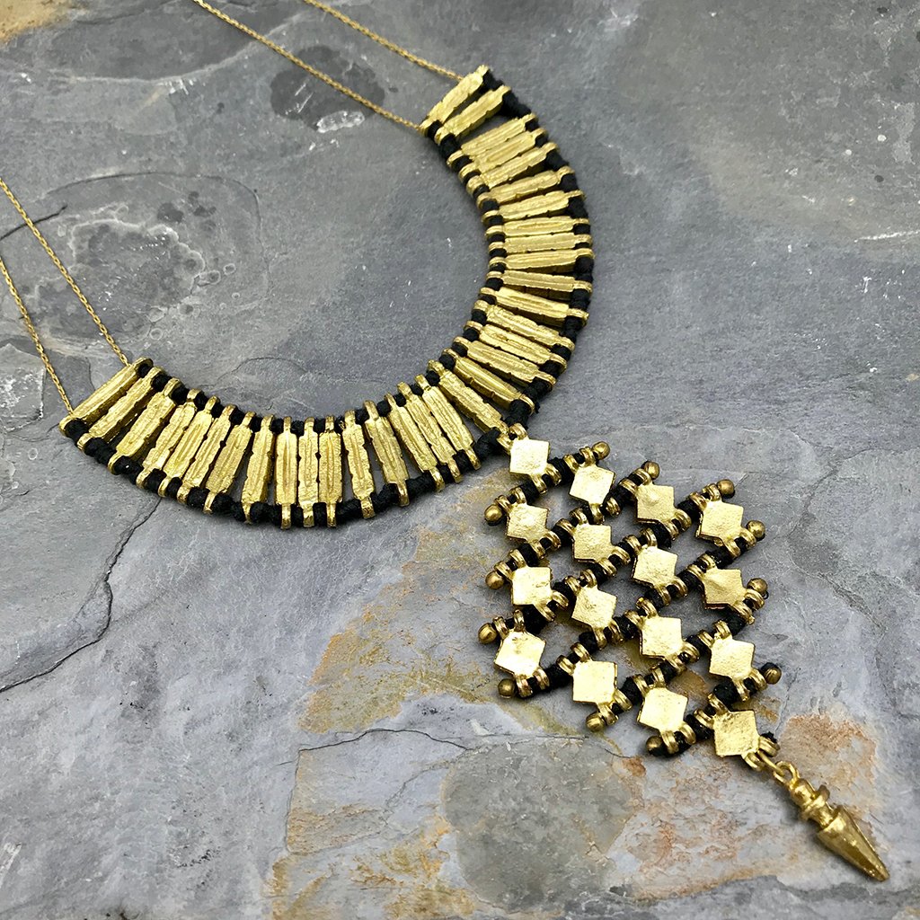 Nadu Temple Necklace featuring a long zinc alloy design with cotton thread, showcasing traditional Indian craftsmanship and modern bohemian style.