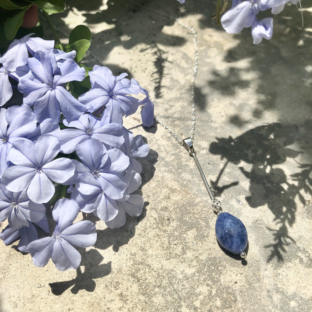 Elegant Sodalite Bar Necklace featuring a sodalite pendant and sterling silver chain, handmade in Peru.