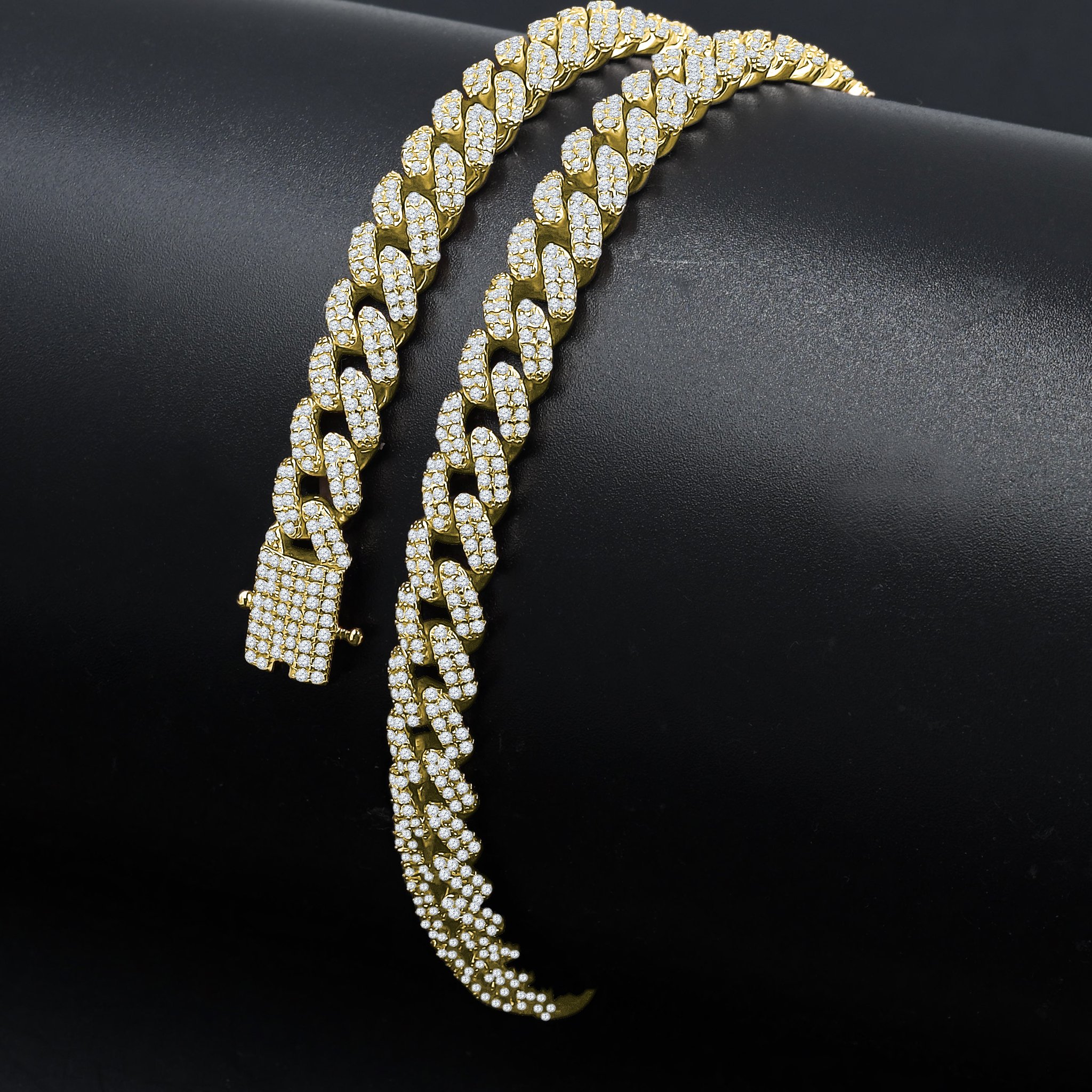 CAMEO 8MM 925 Silver Cuban Chain with Cubic Zirconia stones, showcasing luxury and sophistication.